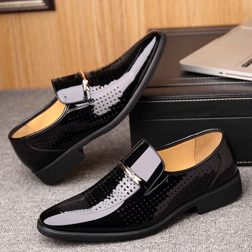 Men's Loafers - Slip On Patent Finish Pointed Toe
