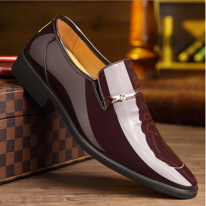 Men's Loafers - Slip On Patent Finish Pointed Toe