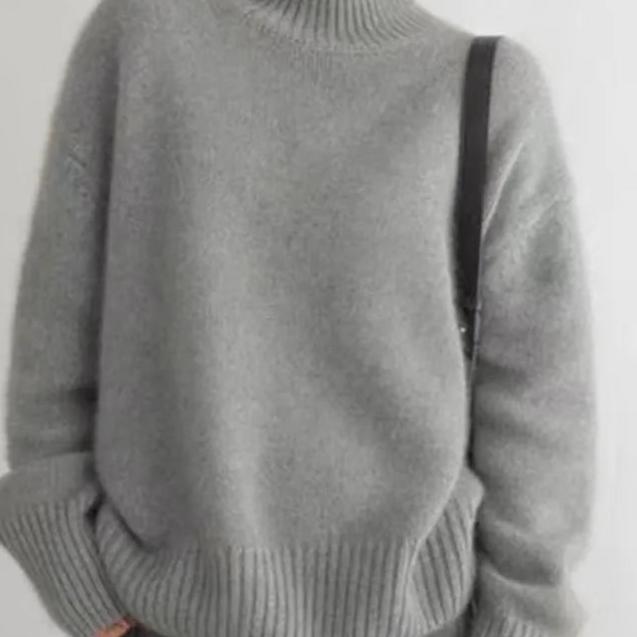 Women's Chunky Turtleneck Pullover - Dropped Shoulder Brushed Knit Sweater