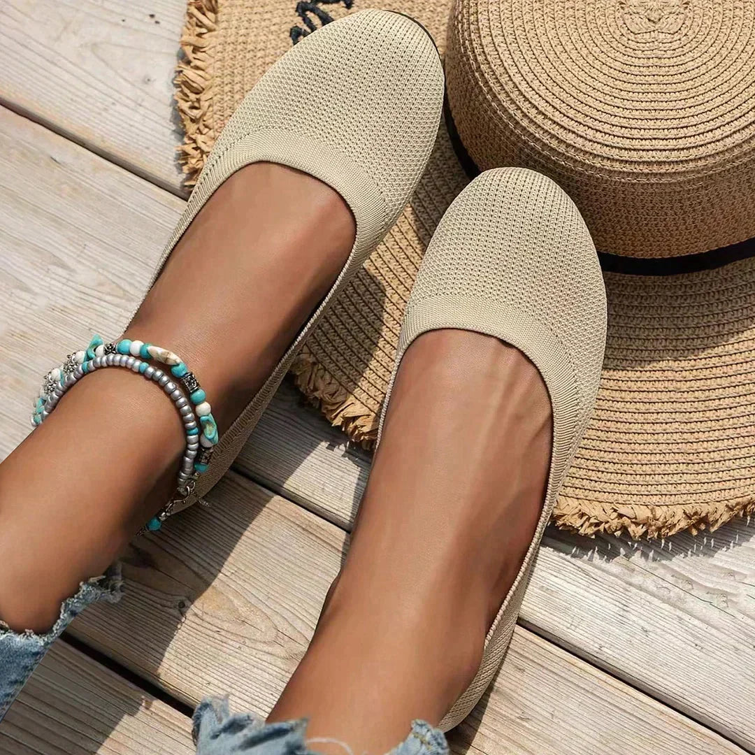 Women's Knit Ballet Flats - Round Toe Slip On