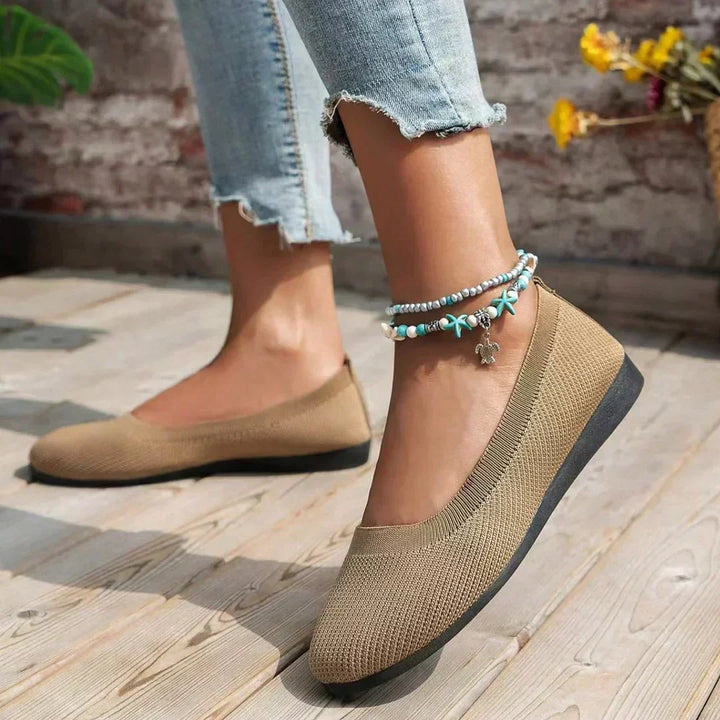 Women's Knit Ballet Flats - Round Toe Slip On