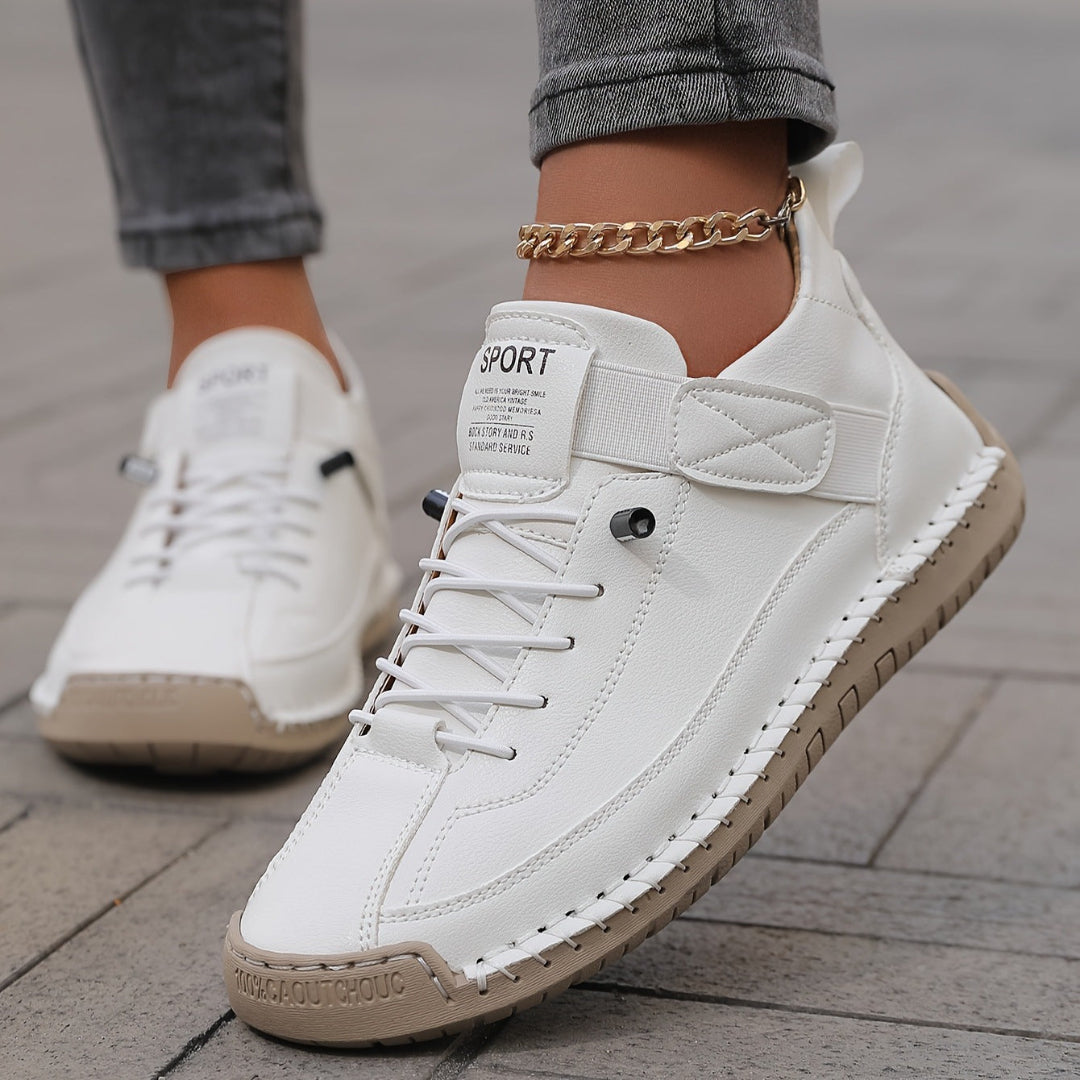 Women's Low-Top Sneakers - Lace-Up Stitched 