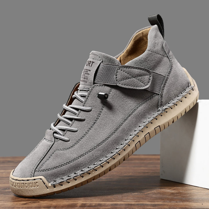 Women's Low-Top Sneakers - Lace-Up Stitched 