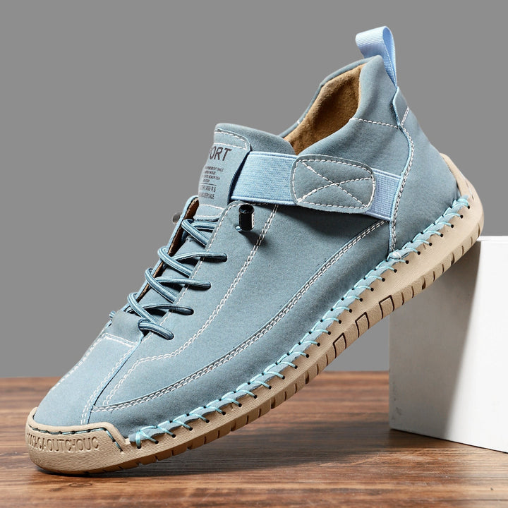 Women's Low-Top Sneakers - Lace-Up Stitched 