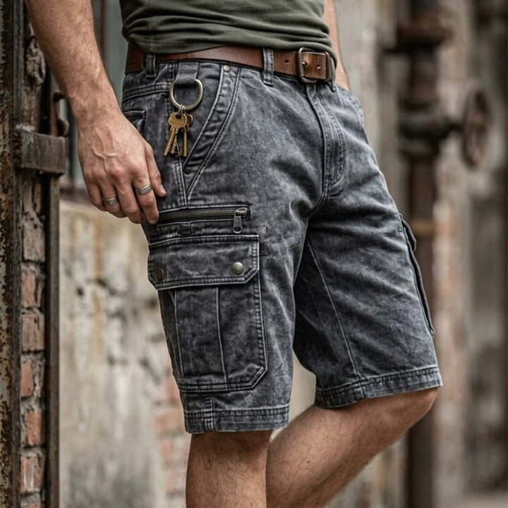 Men's Cargo Shorts - Relaxed Fit