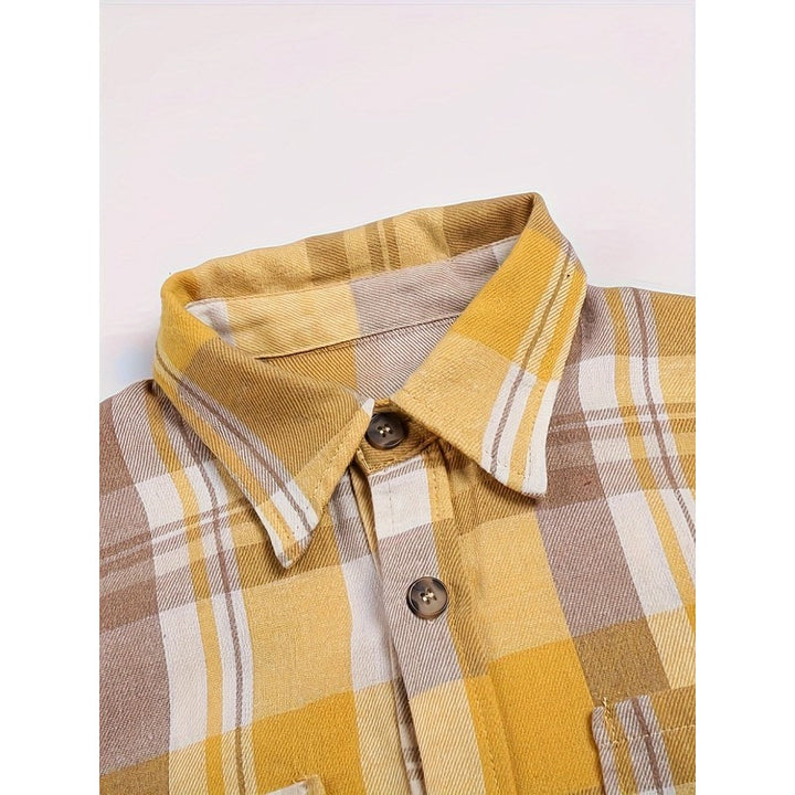 Women's Oversized Button-Up Shirt - Plaid Print