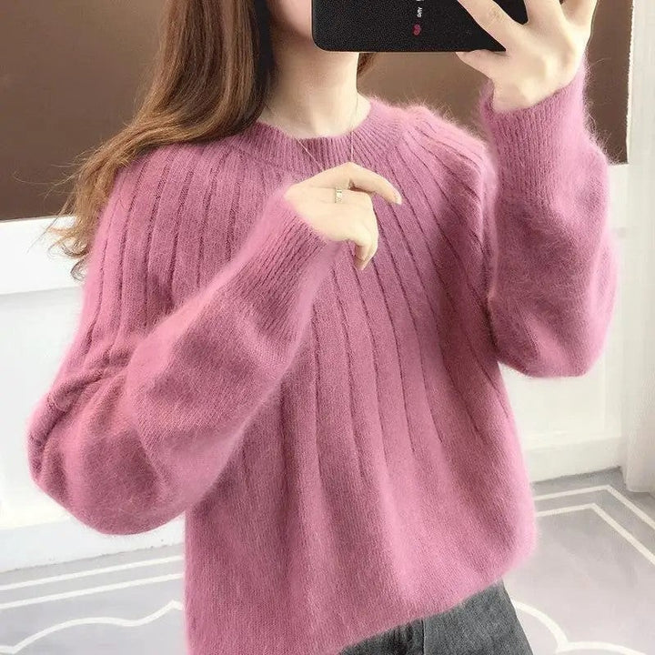 Women's Oversized Knit Pullover Sweater - Ribbed Crew Neck